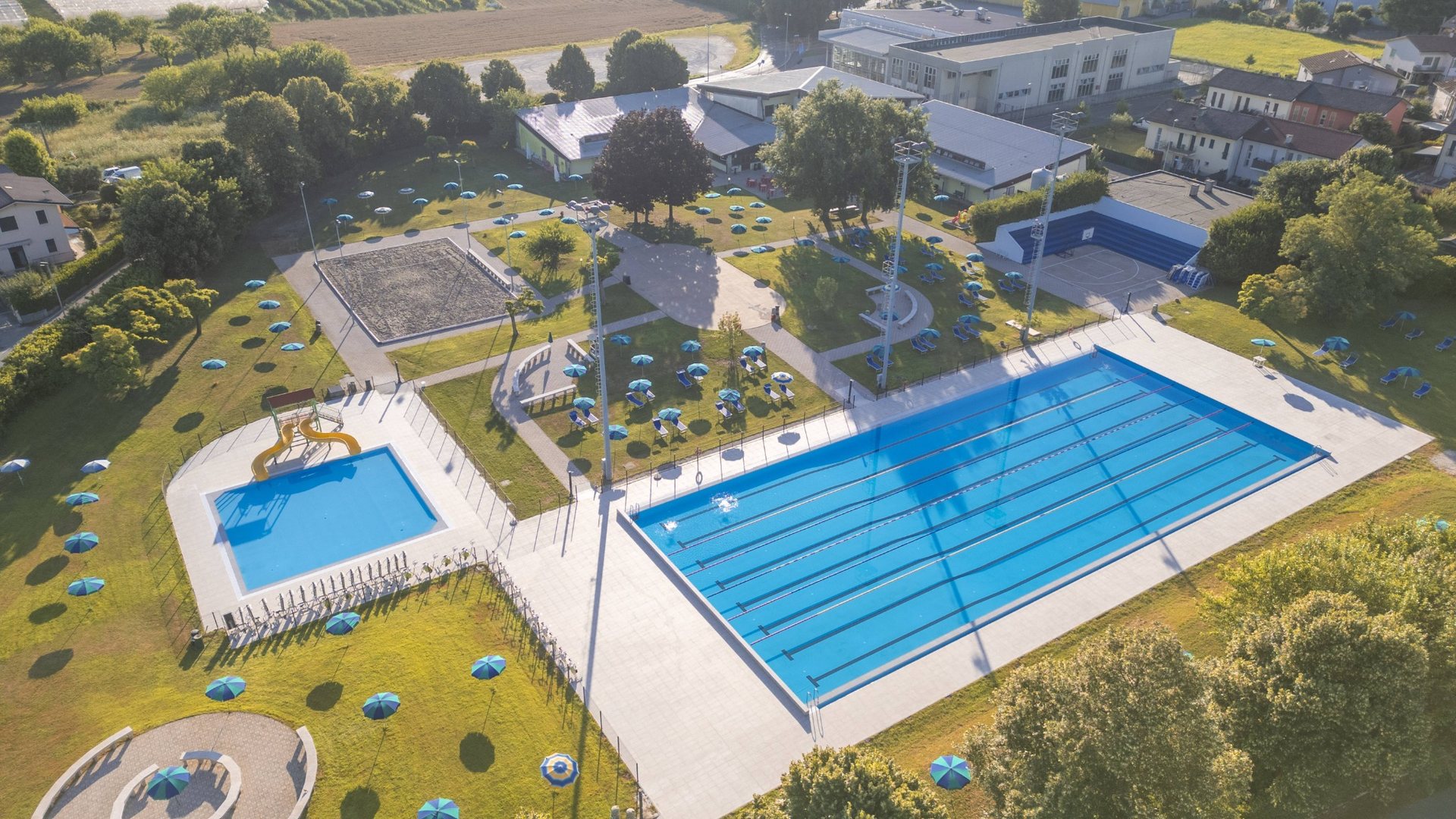 montecchio_10_aerea_complejo_piscinas